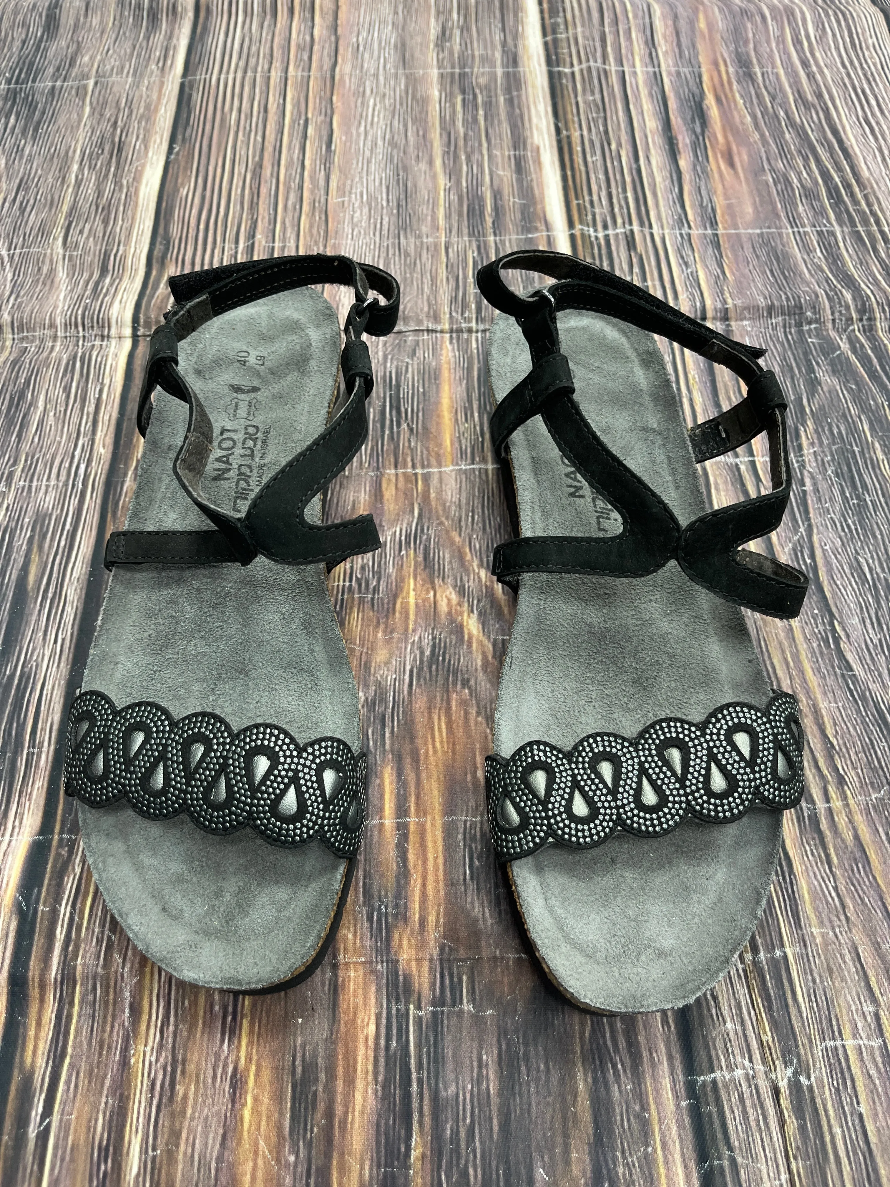 Sandals Flats By Naot  Size: 9