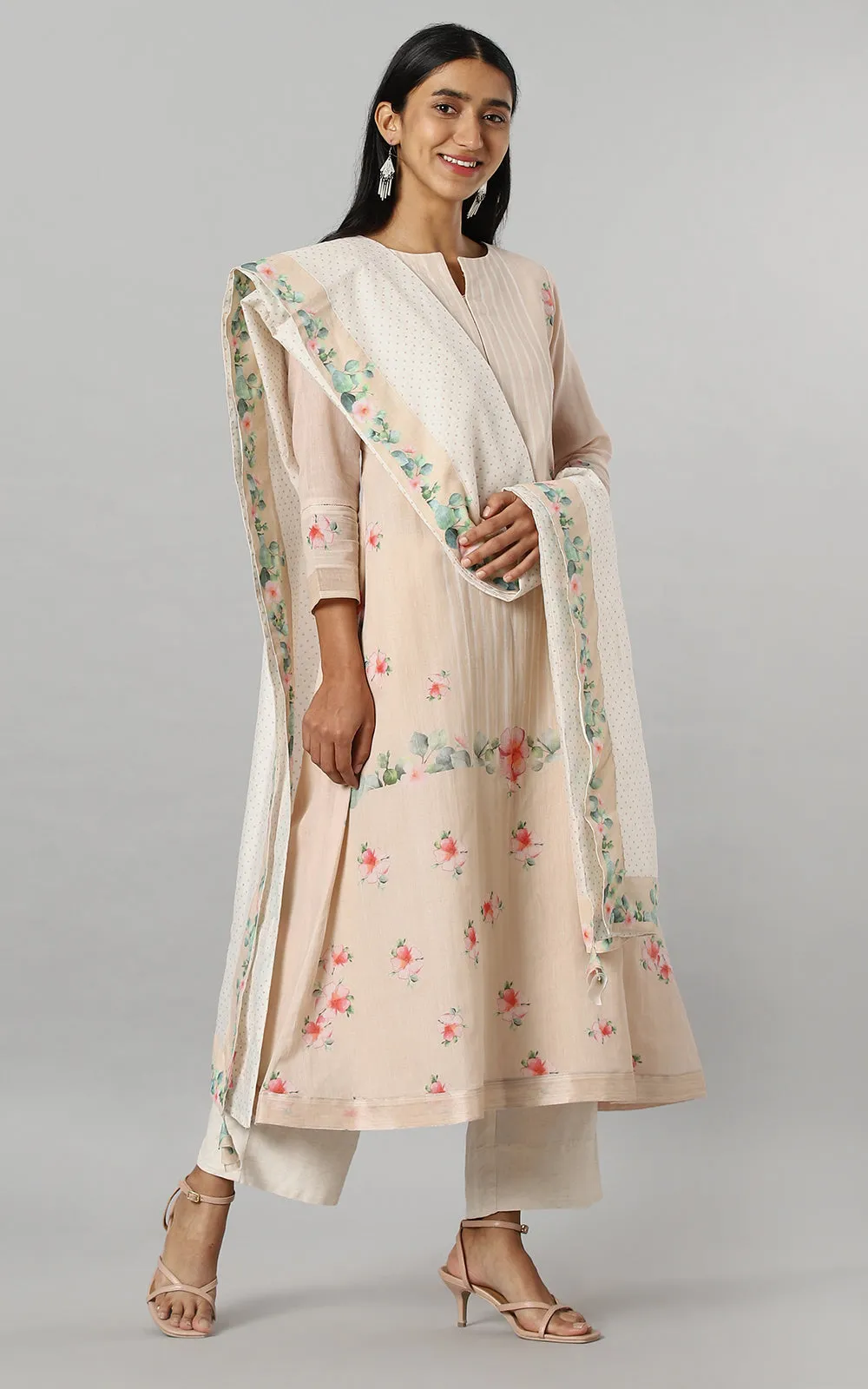 SOFT BEIGE HIBISUS PARALLET YOKE KURTA