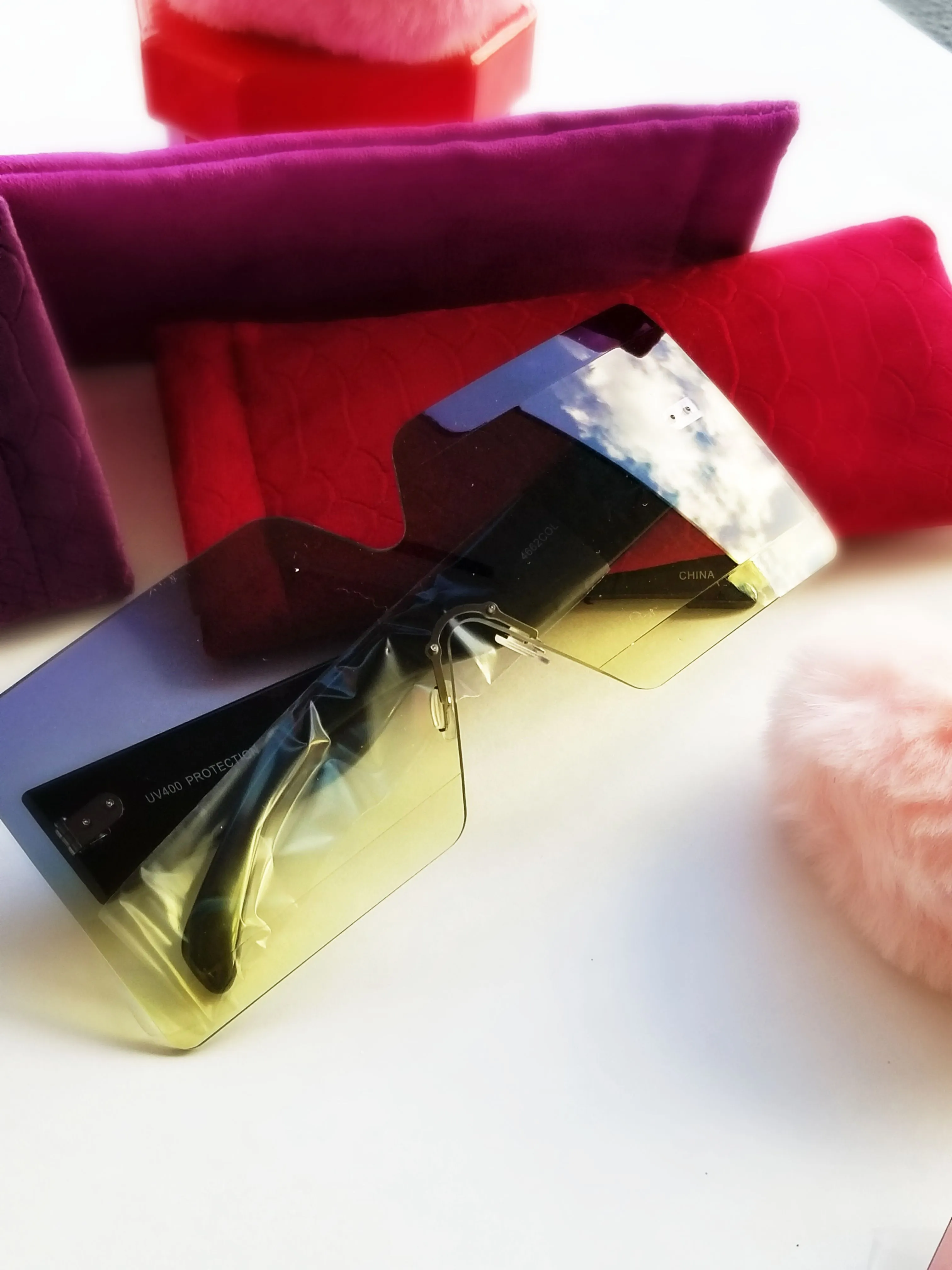 Square Rimless Ombre Sunglasses