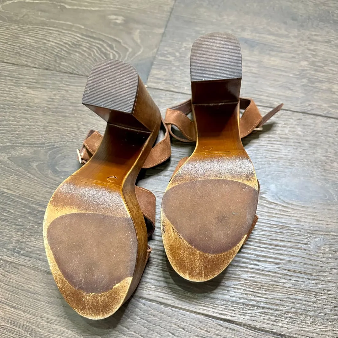 Steve Madden Liveana Chestnut Suede Tall Chunky Platform Sandals 10M Pre-Owned