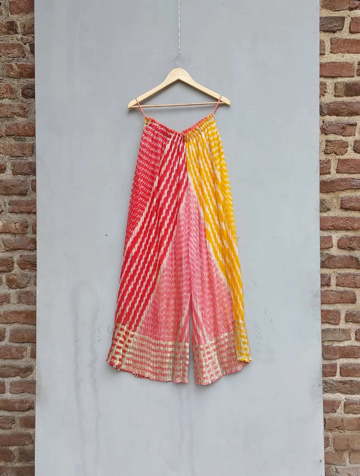 Summer Pants Echo Kota Silk Fashion Edit Kai-29 Urvashi Kaur