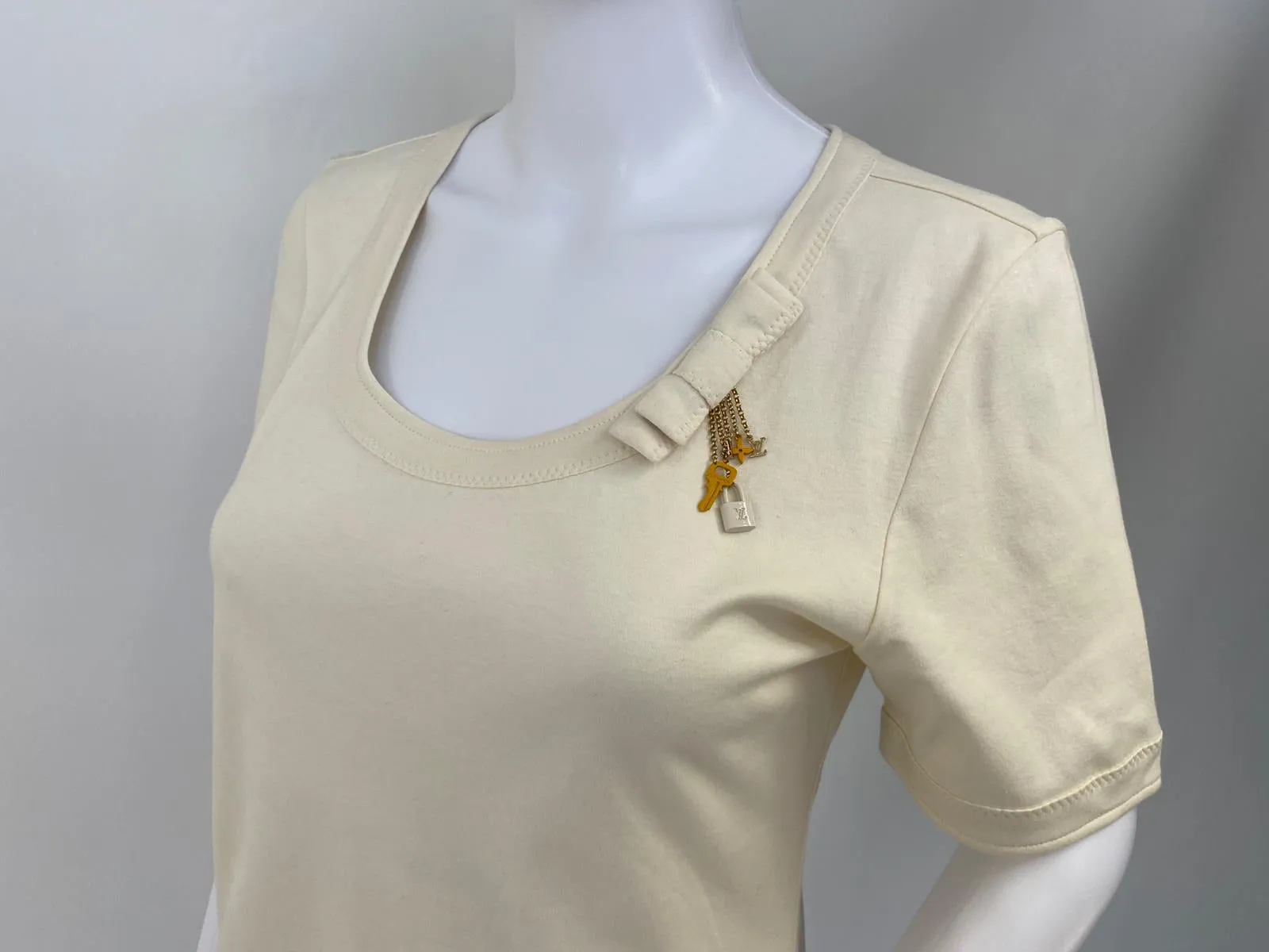 T-Shirt Lock & Key