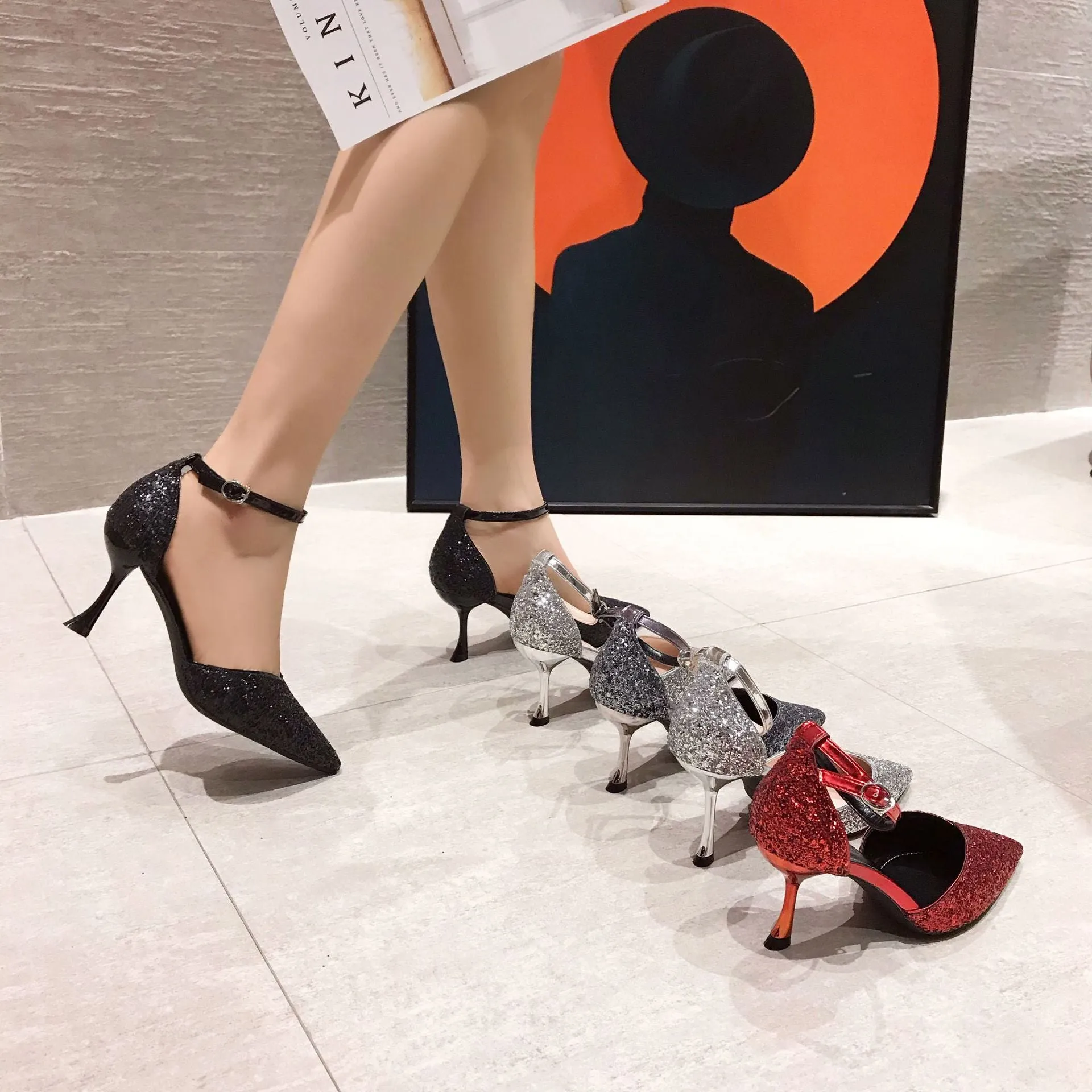 Thin heel hollow pointed wedding shoes
