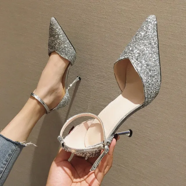 Thin heel hollow pointed wedding shoes