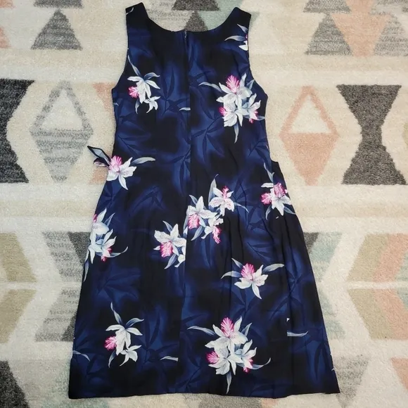 Two Palms Wrap Front Hawaiian Dress Size Medium