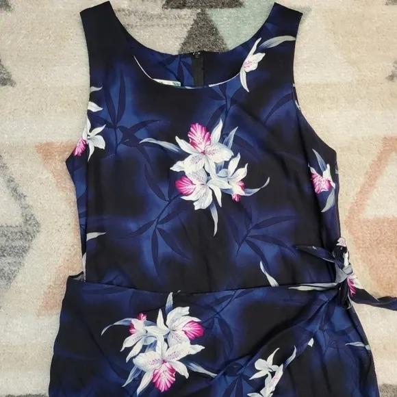 Two Palms Wrap Front Hawaiian Dress Size Medium