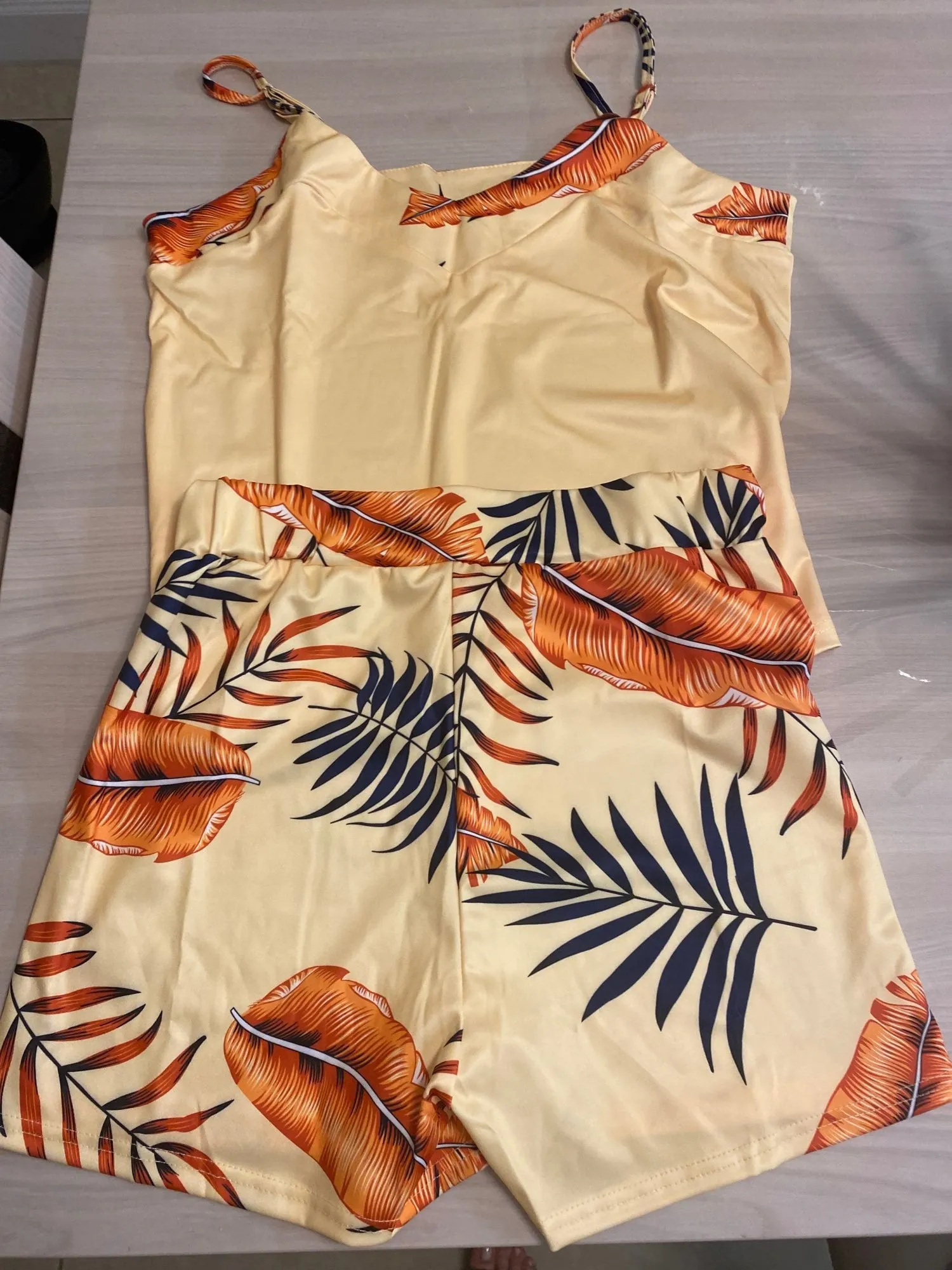 Two Pieces Suit Sleeveless Floral Print