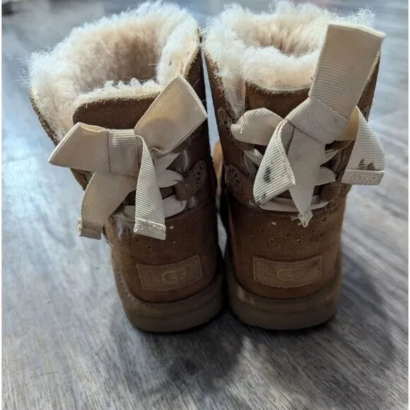 Ugg Dae Sunshine Perf youth boot