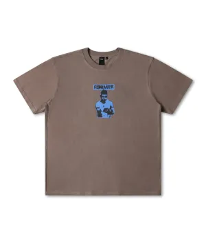 UNDISTURBED T-SHIRT - TAUPE