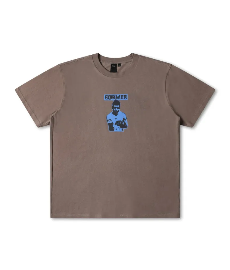 UNDISTURBED T-SHIRT - TAUPE