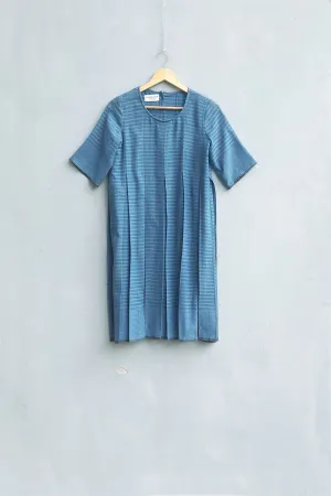 Urvashi Kaur   I   Zhongshan DRESS GRADIENT DRESS organic cotton Indigo TESSELLATE- 81