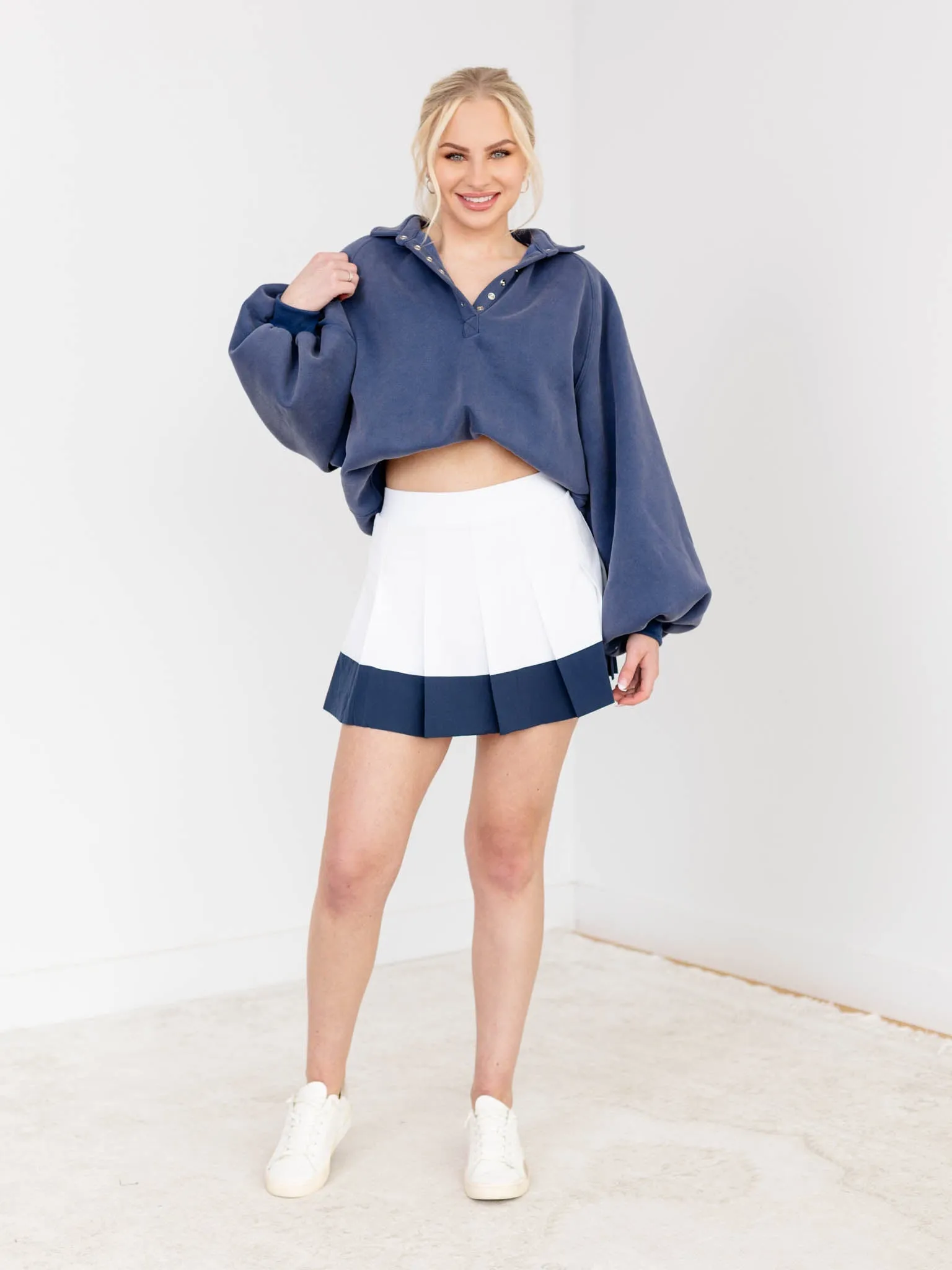 Varley Chase Mid Rise Skort 14.5"