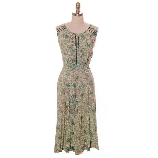 Vintage Maisonette Frock House Dress Green Print 1940s M Best For Costume