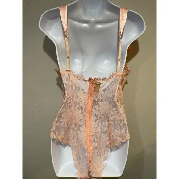 VTG Gold label Victoria’s Secret Floral Lace Teddy Lingerie Nightie Bodysuit