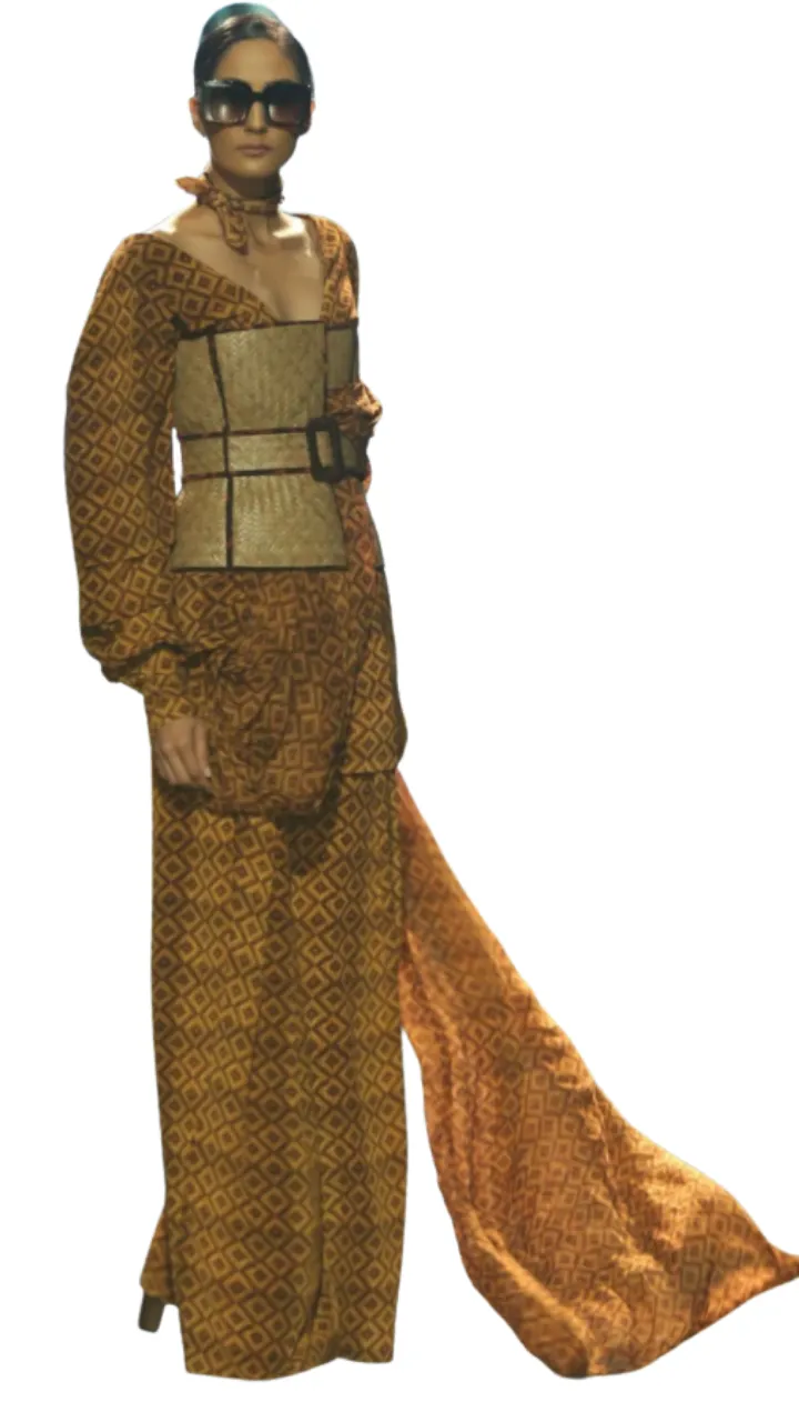 Weaved Bamboo Corset with Pre-Pleated Sari