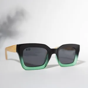 Weekender - Black & Green with Wooden Arms