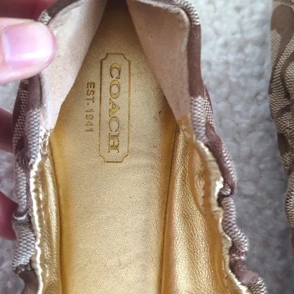 Women Coach Delphine Logo Jacquard Cap Toe Ballet Flats Brown/Tan