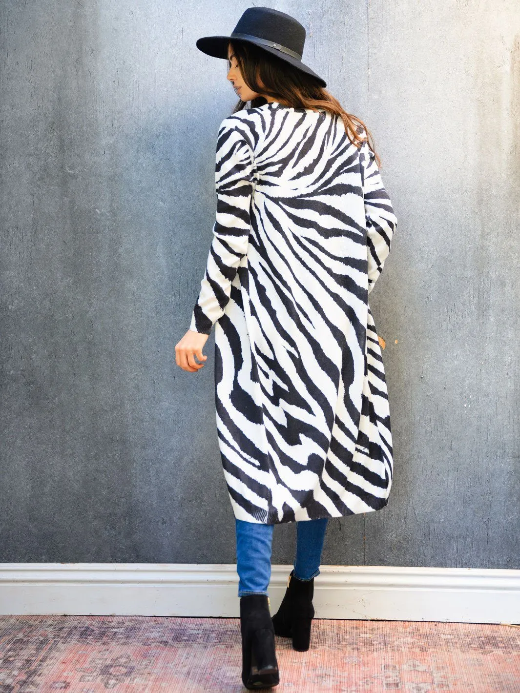 WOMEN'S ANIMAL PRINT LONG SLEEVE CARDIGAN