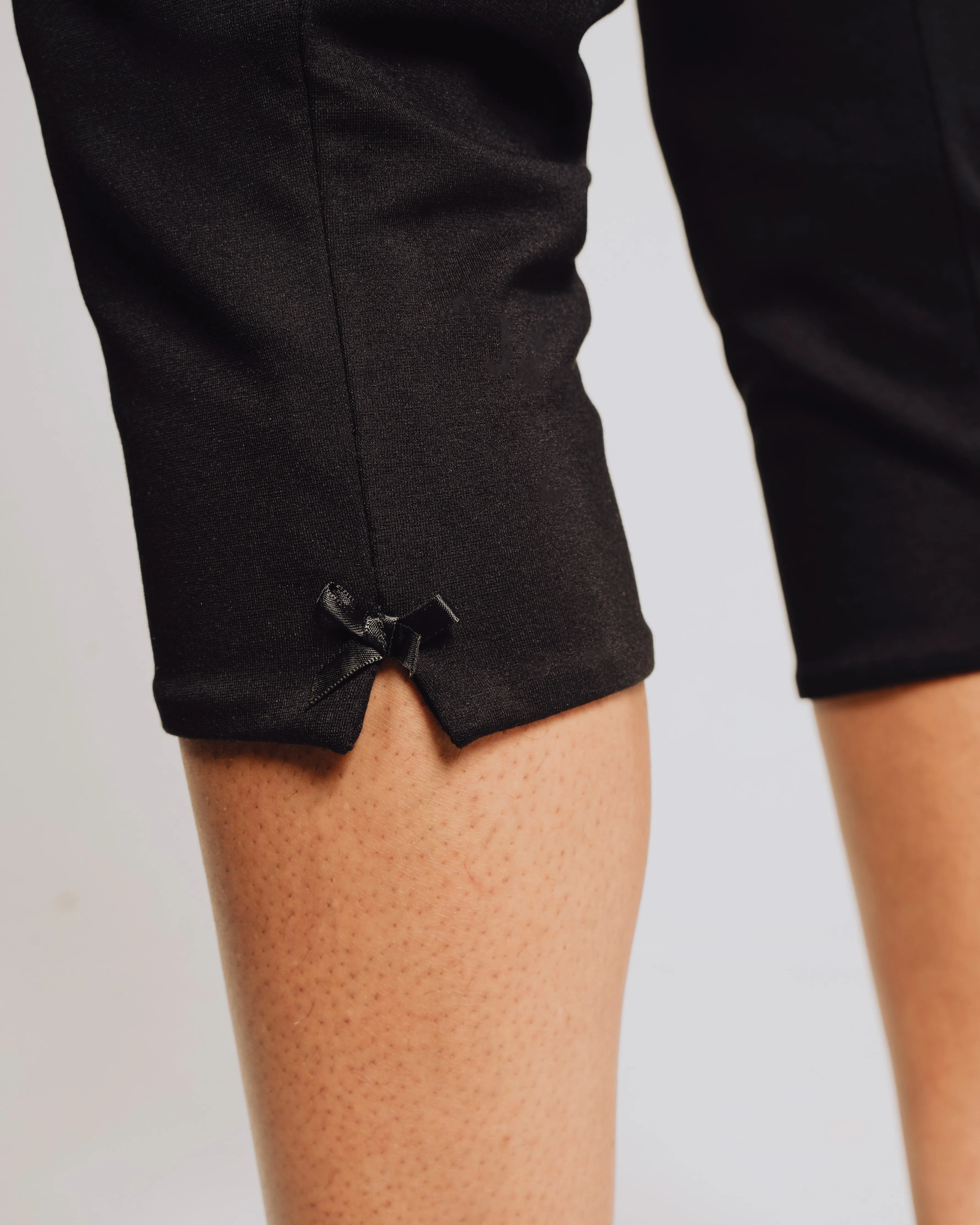 WOMEN'S CARIA CAPRI PANTS