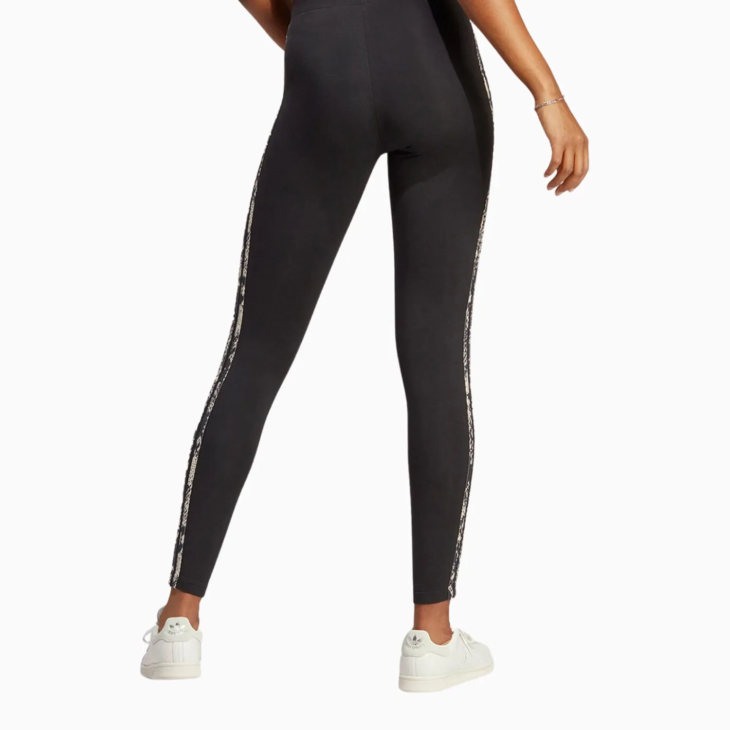 Women's Originals Logo Outfit