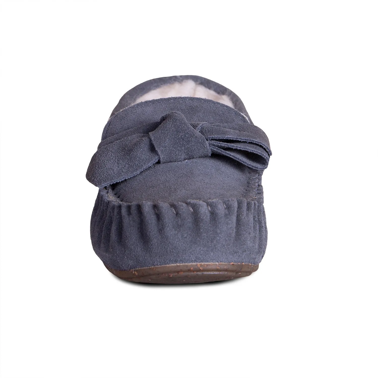 Women's Scarlet Sheepskin Moc
