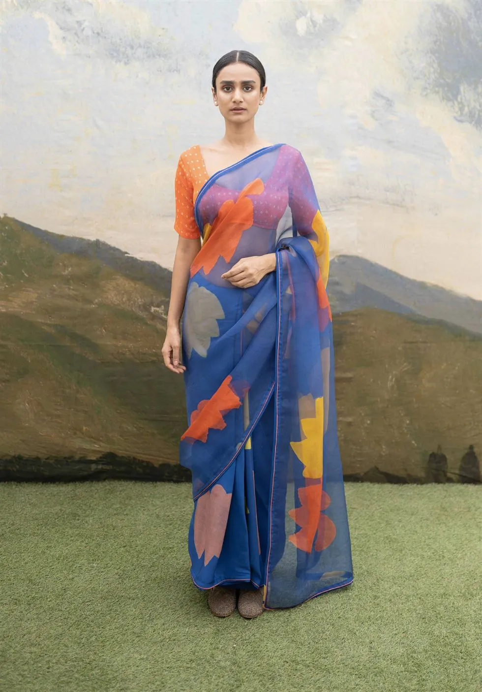 Yam   I   Grosseto Kamla Saree SAREE Blouse Not Included SILK ORGANZA & CREPE BLUE An Indian Summer YAMSR08
