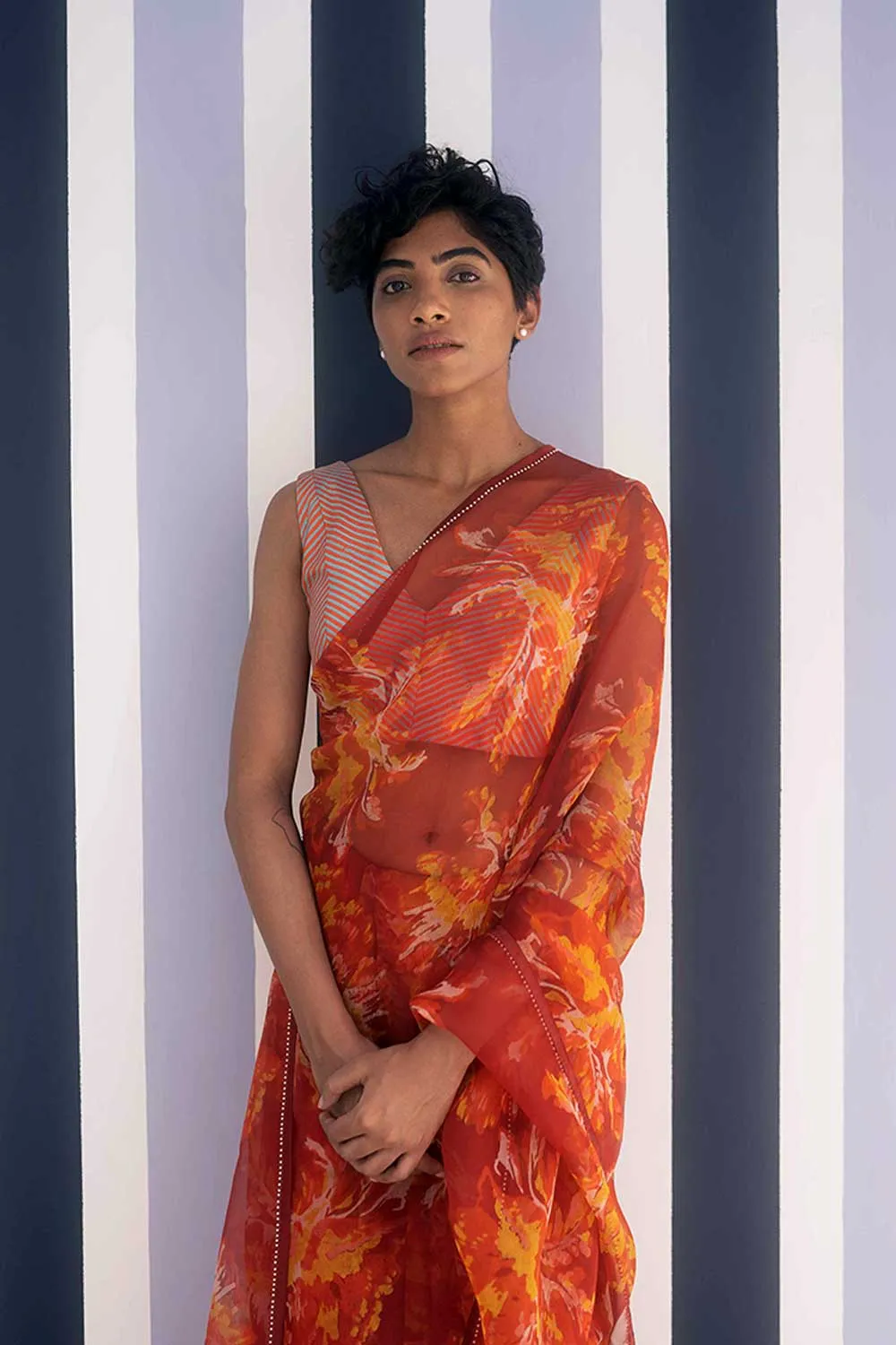 YAM   I   Poble HAWAI SAREE 1  (SAREE)  [BLOUSE STITCHED/ UNSTITCHED NOT INCLUDED] SILK ORGANZA RED YAMSR26