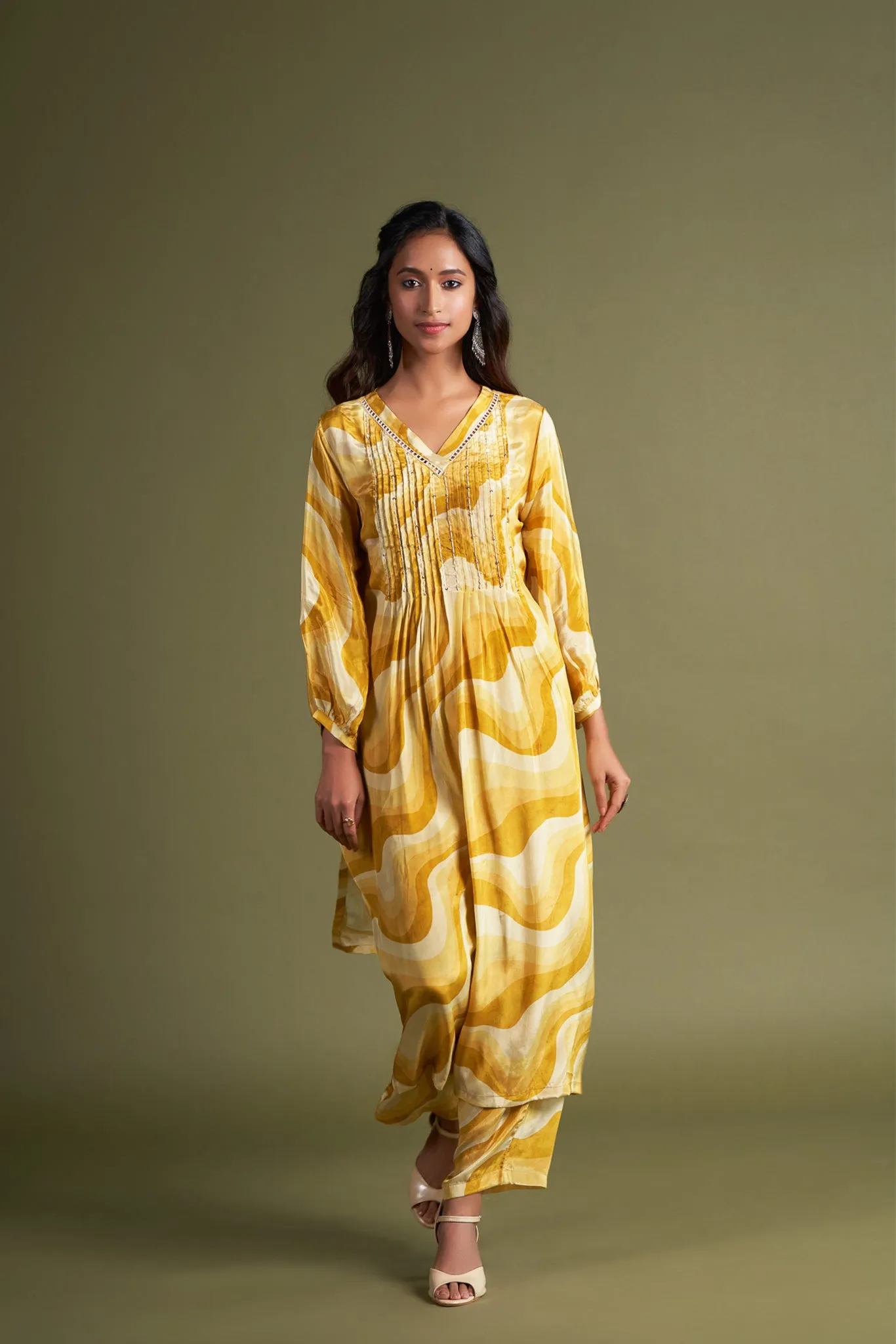 Yellow Abstract Printed Crepe Kurta Set