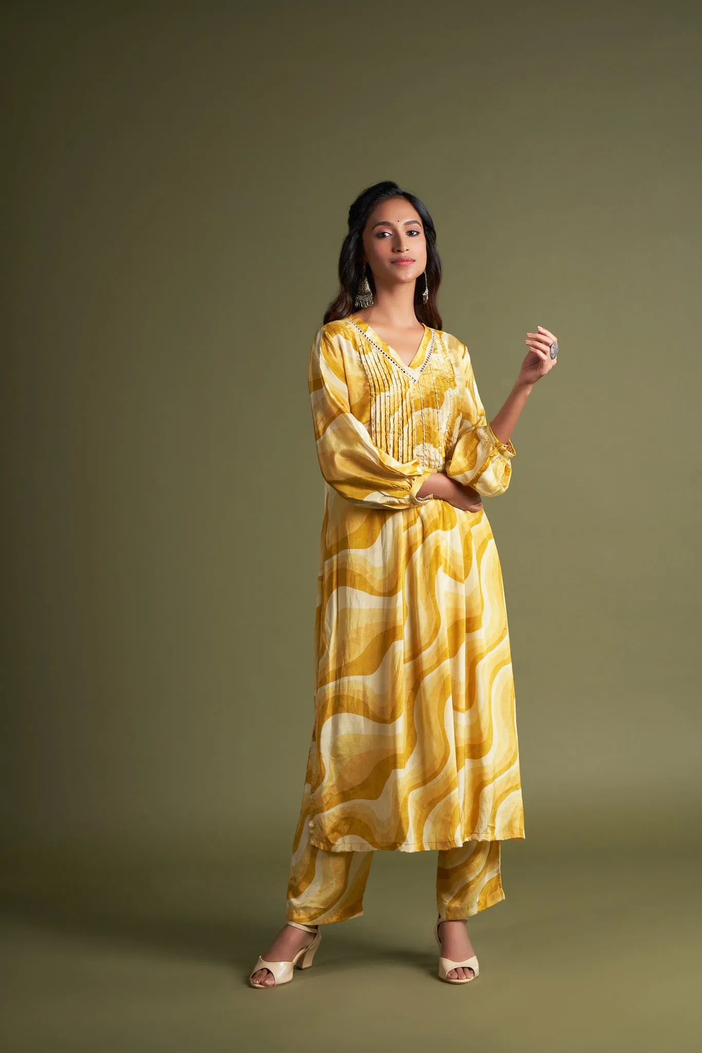 Yellow Abstract Printed Crepe Kurta Set